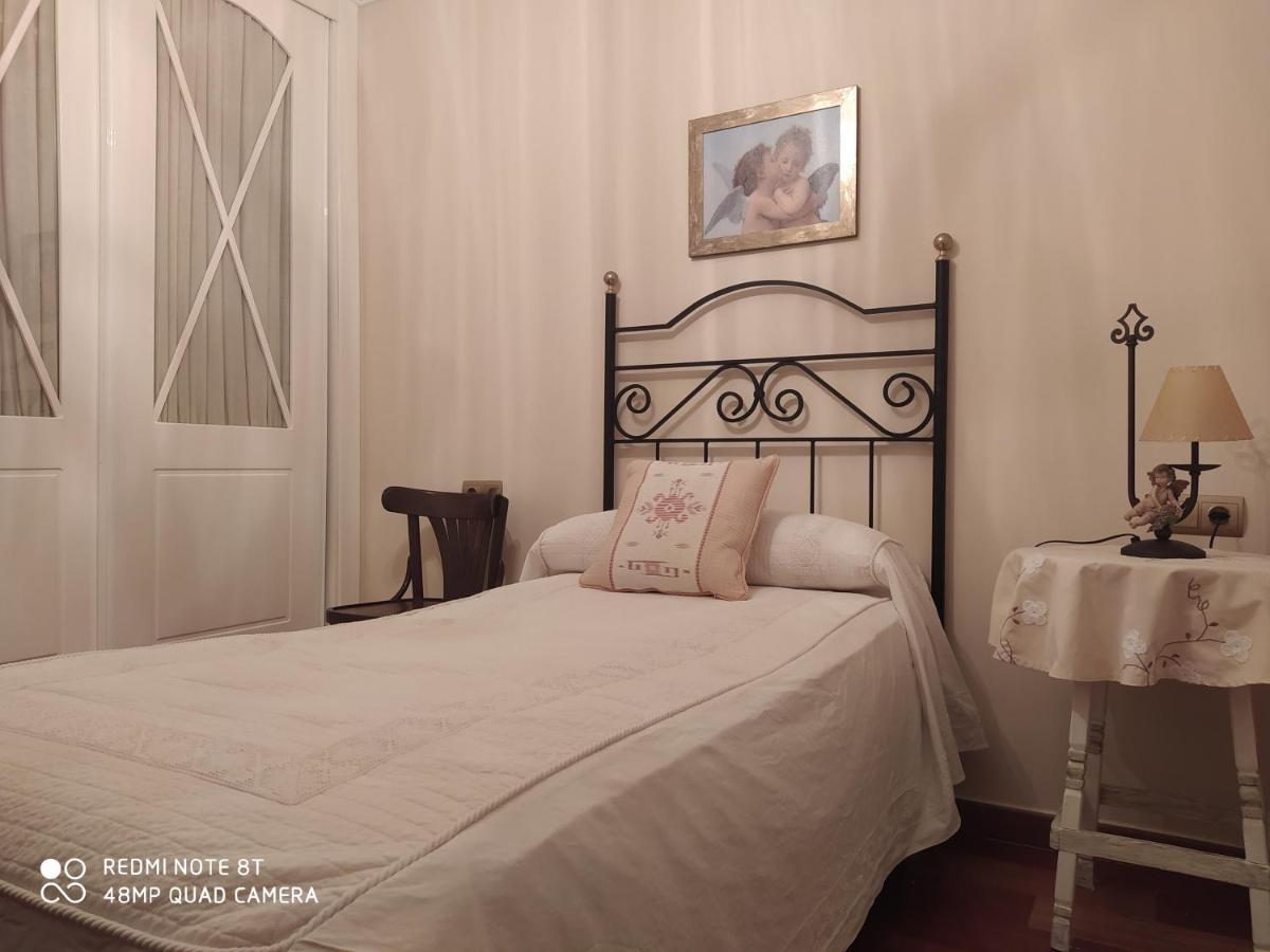 Apartamento Rozamar Apartment Torre Del Mar Bagian luar foto